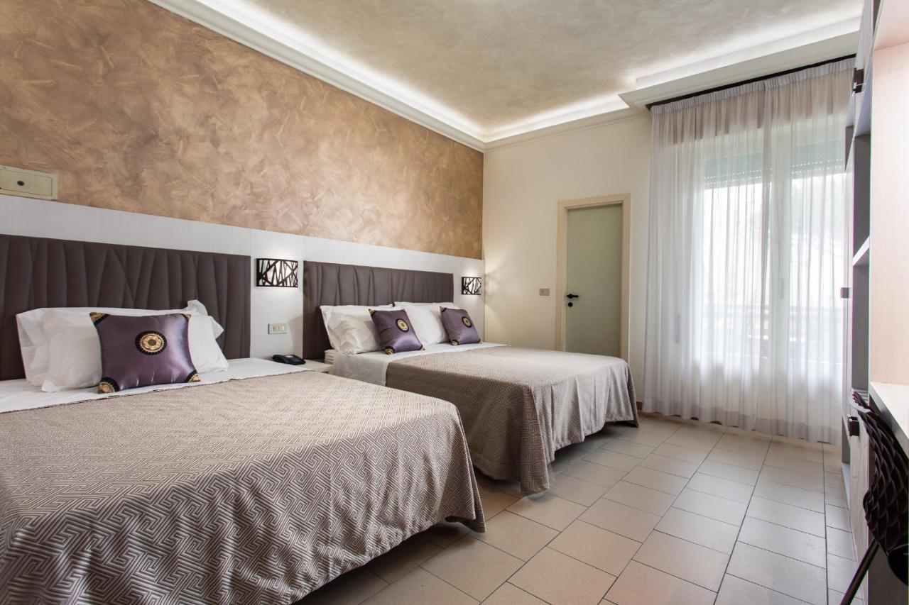 צ'סנטיקו Hotel Dolcevita מראה חיצוני תמונה