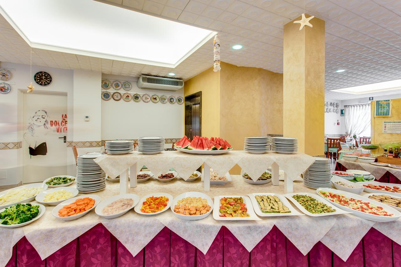 צ'סנטיקו Hotel Dolcevita מראה חיצוני תמונה