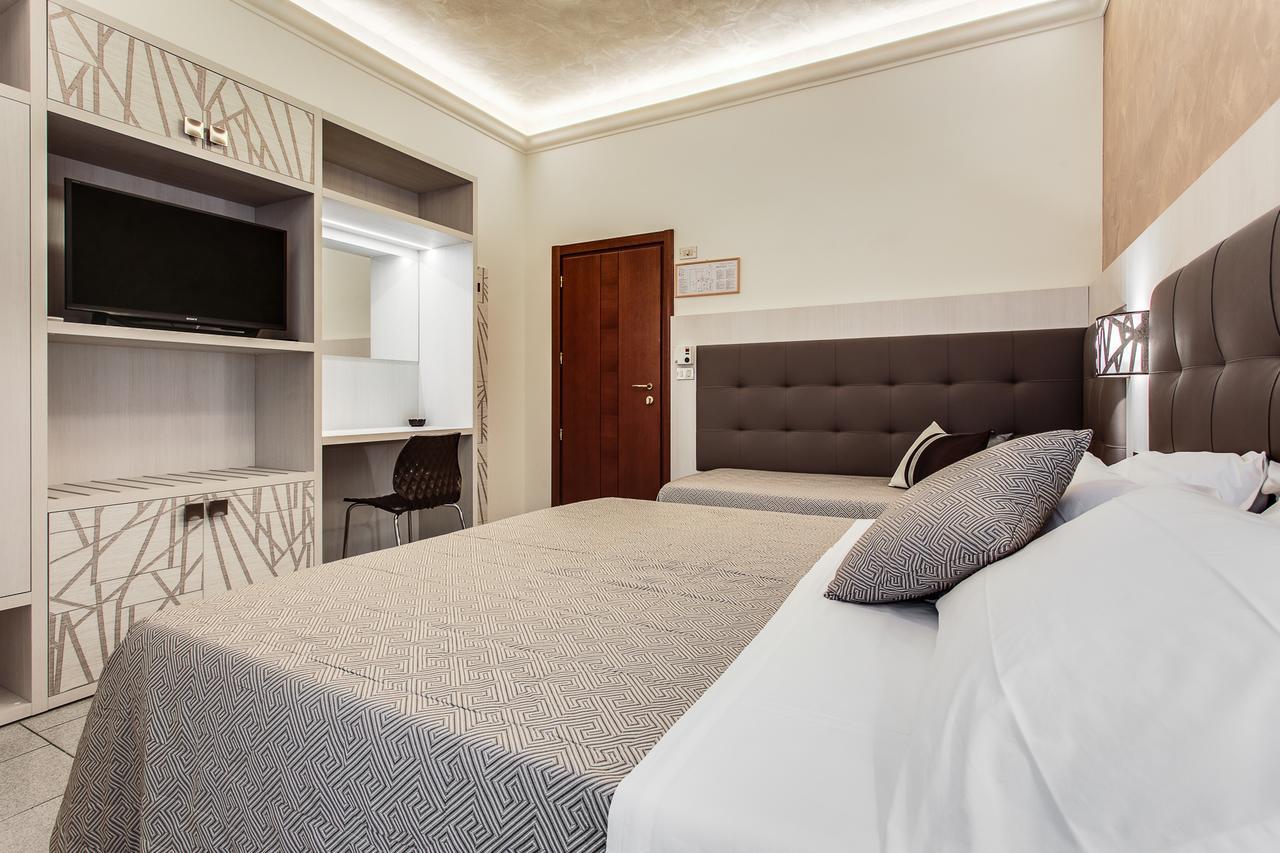 צ'סנטיקו Hotel Dolcevita מראה חיצוני תמונה